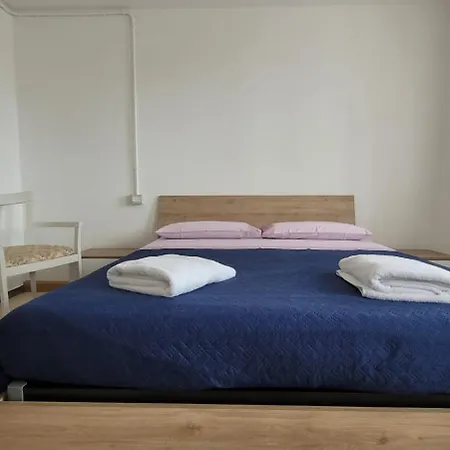 Corte Azzurra Apartment *